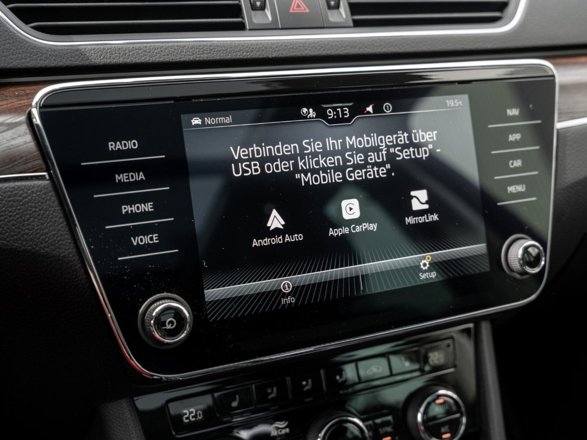 Skoda Superb Combi Scout