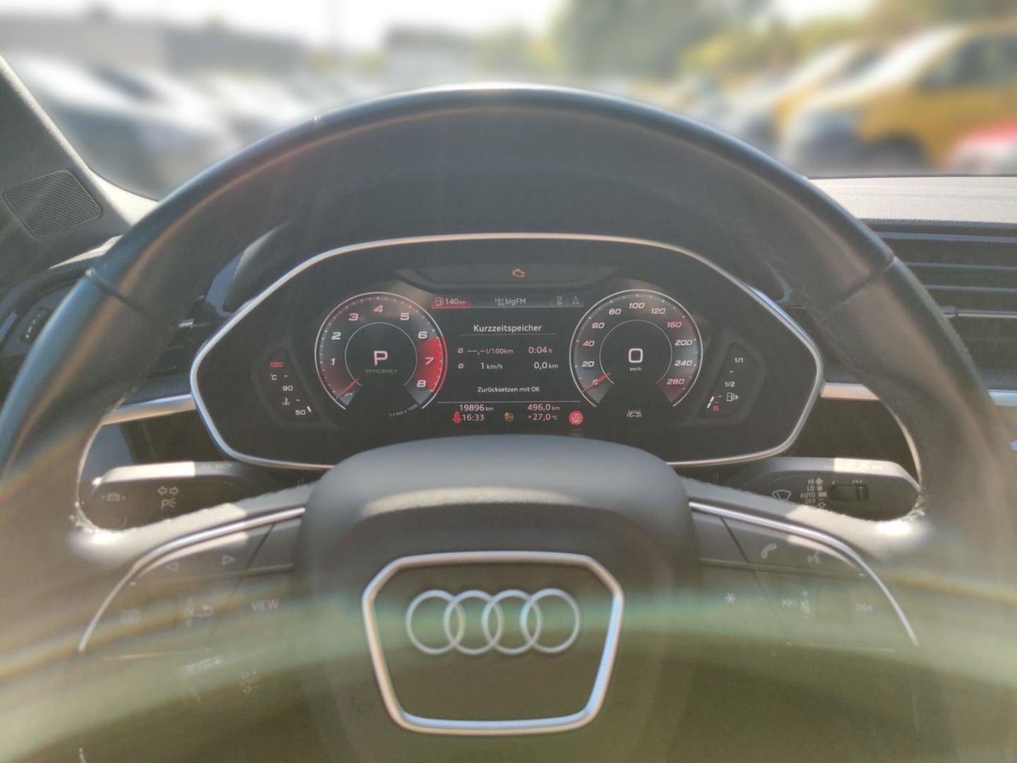 Bild über Audi Q3 S line 40 TFSI quattro S tronic - für weitere Informationen kontaktieren Sie den Audi Partner