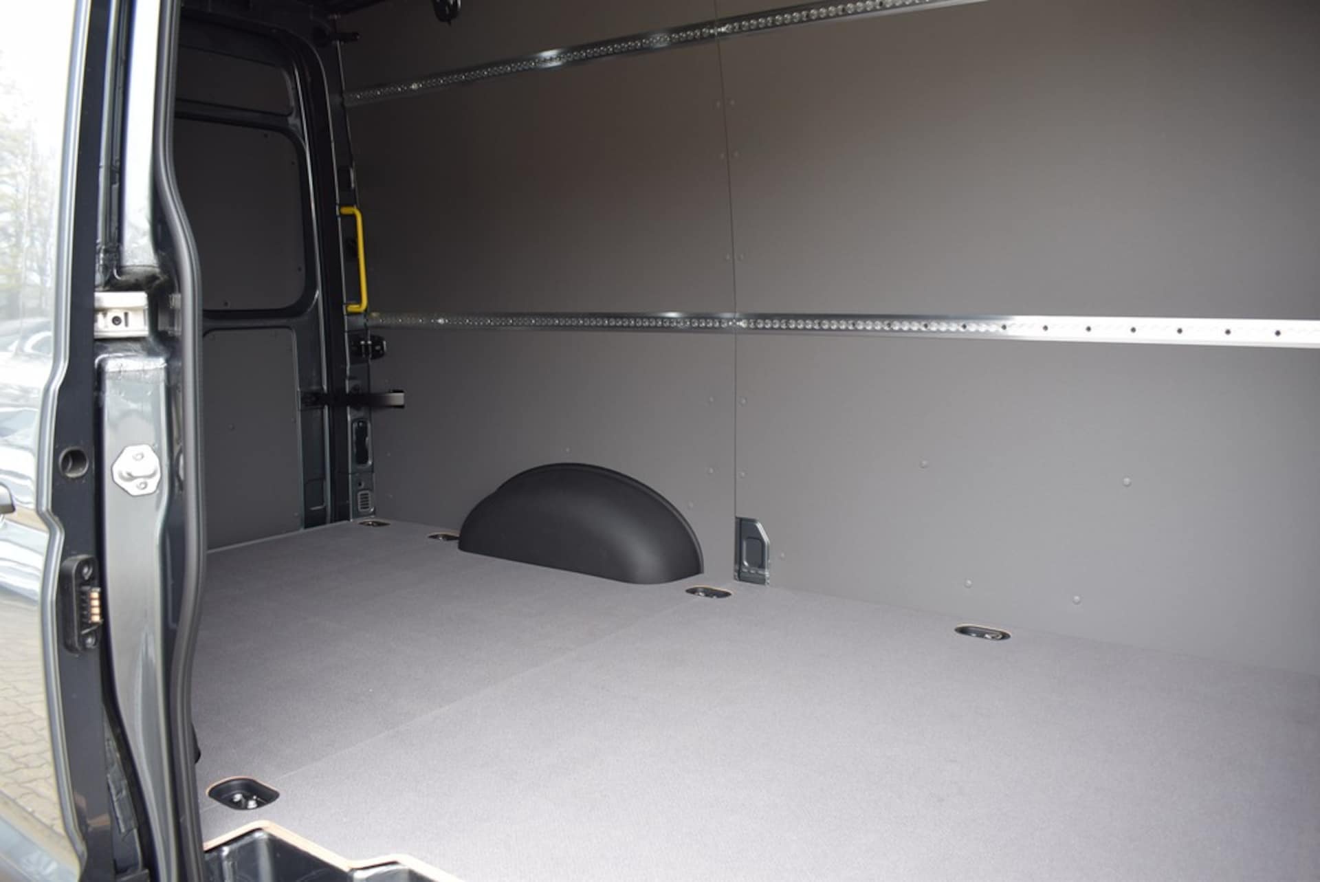 Volkswagen Crafter Kasten mittlerer Radstand
