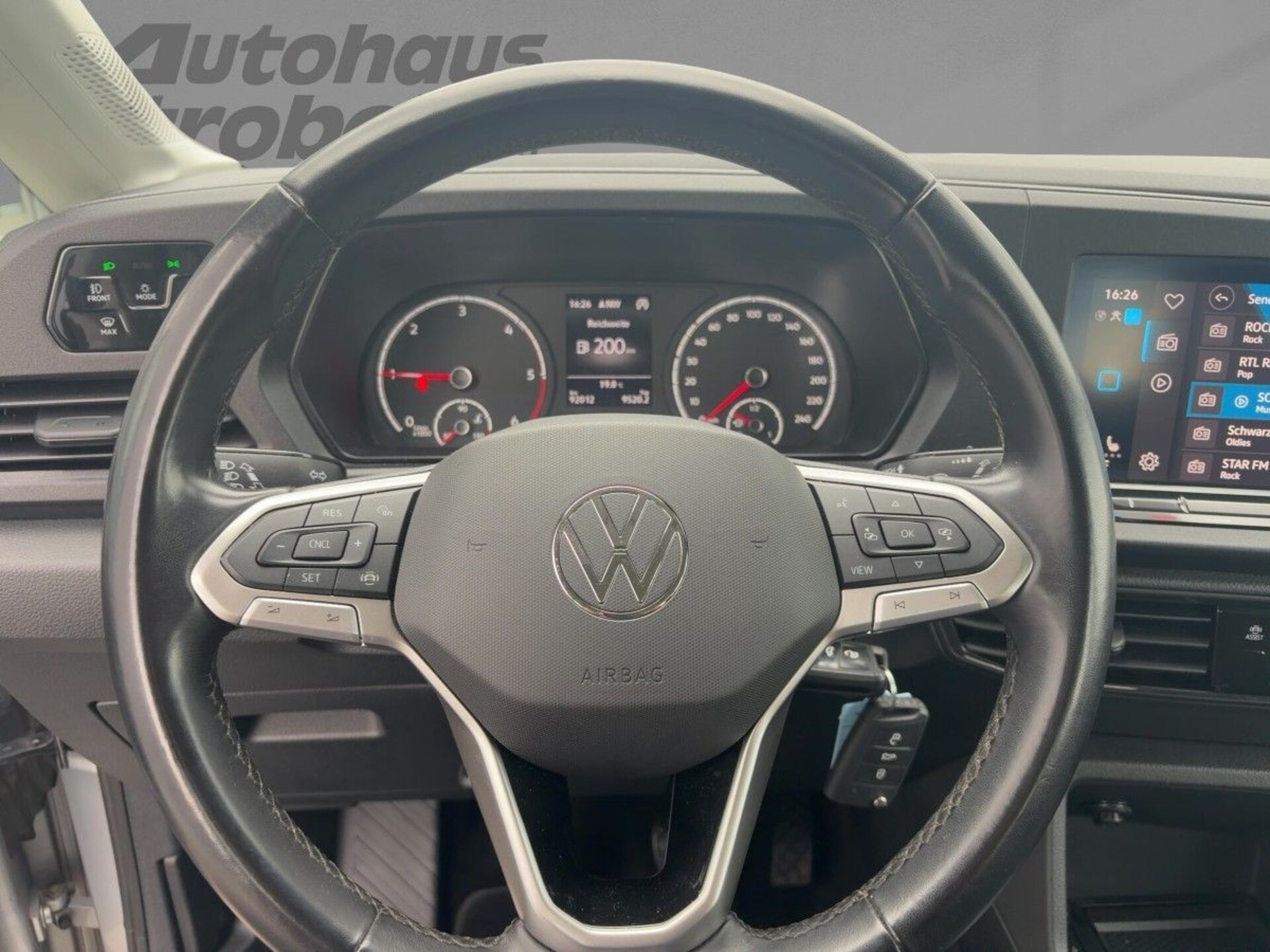 Volkswagen Caddy Basis-Modell
