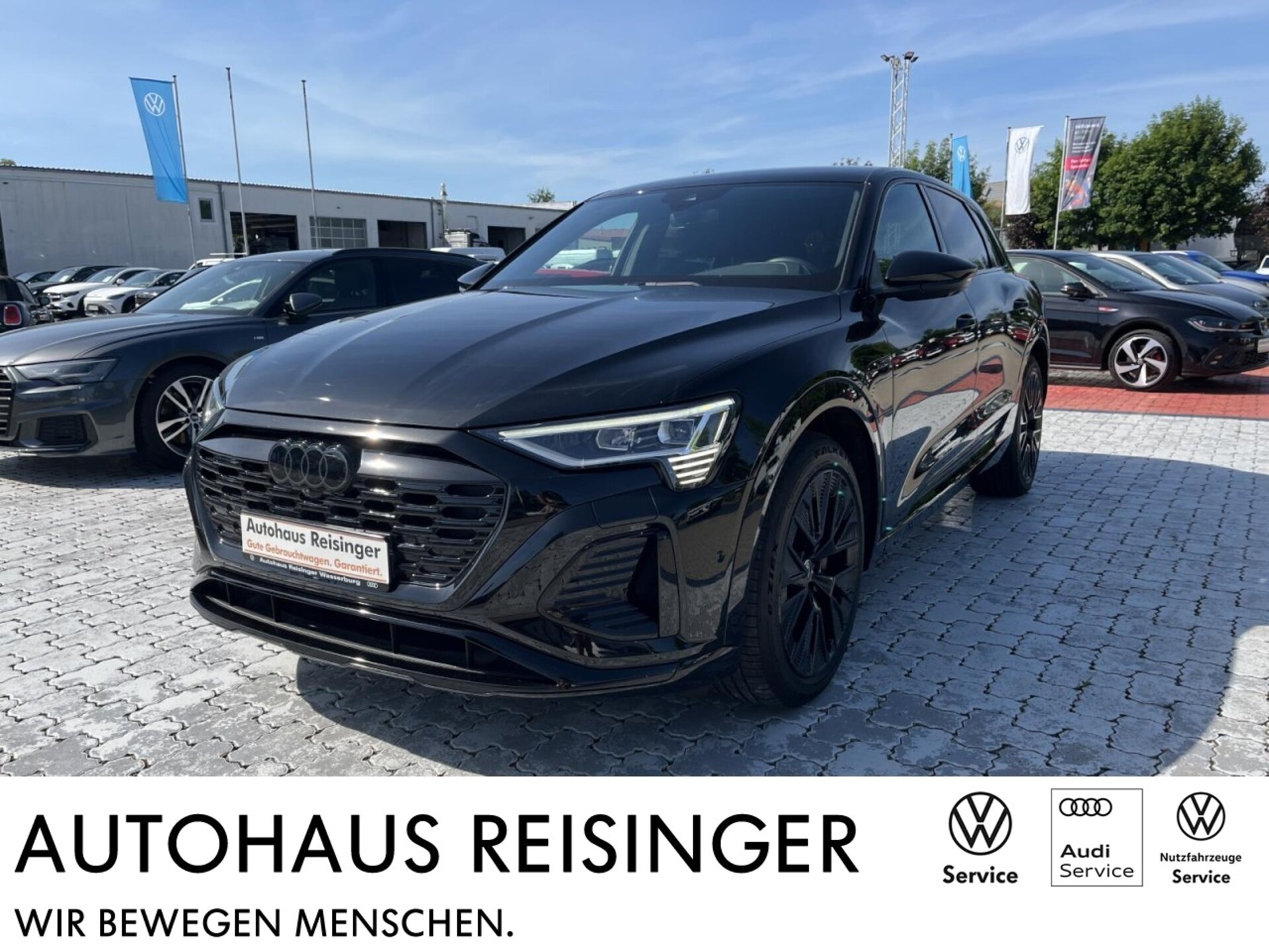 Audi Q8 e-tron S line