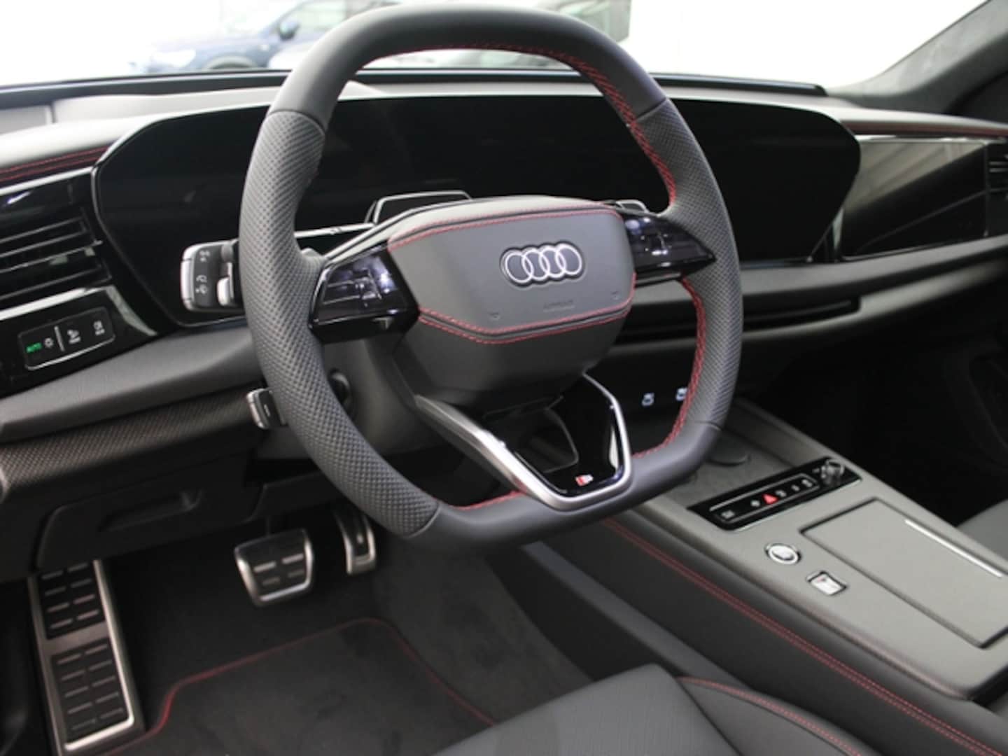 Bild über Audi Q7 SUV TDI quattro 220 kW tiptronic - für weitere Informationen kontaktieren Sie den Audi Partner