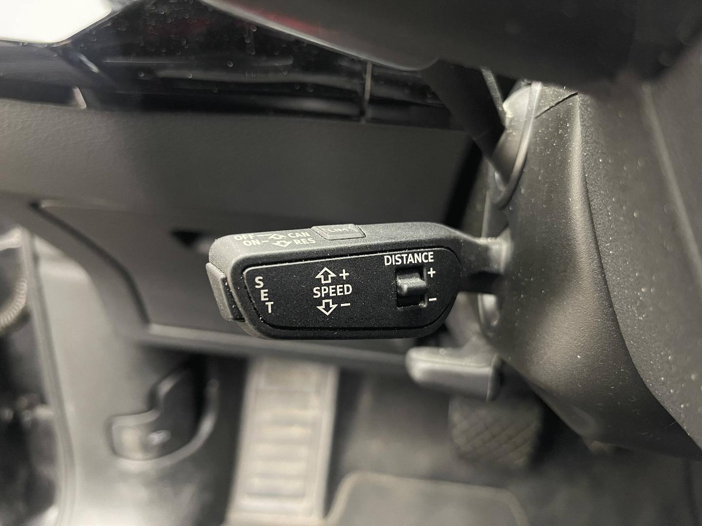 Image about Audi e-tron Sportback S line 55 quattro 300,00 kW