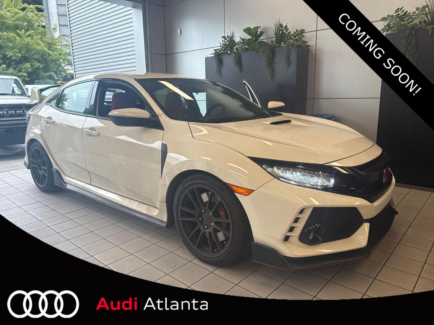 2017 Honda Civic Type-R Touring's photo