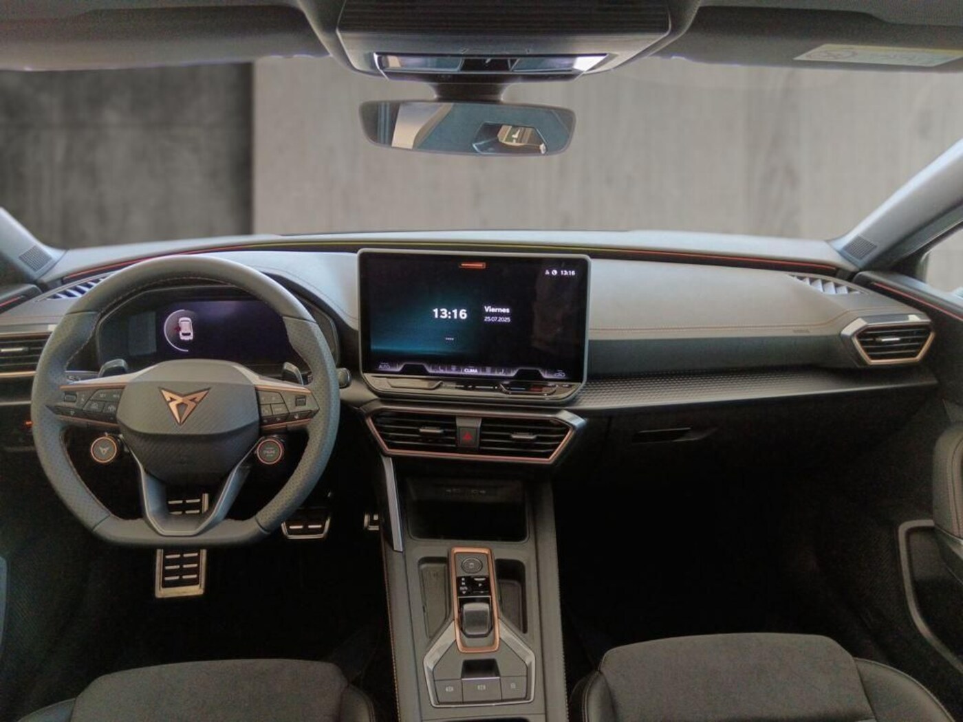 CUPRA Leon Sportstourer 1.5 eTSI DSG 110 kW (150 CV) — photo 4