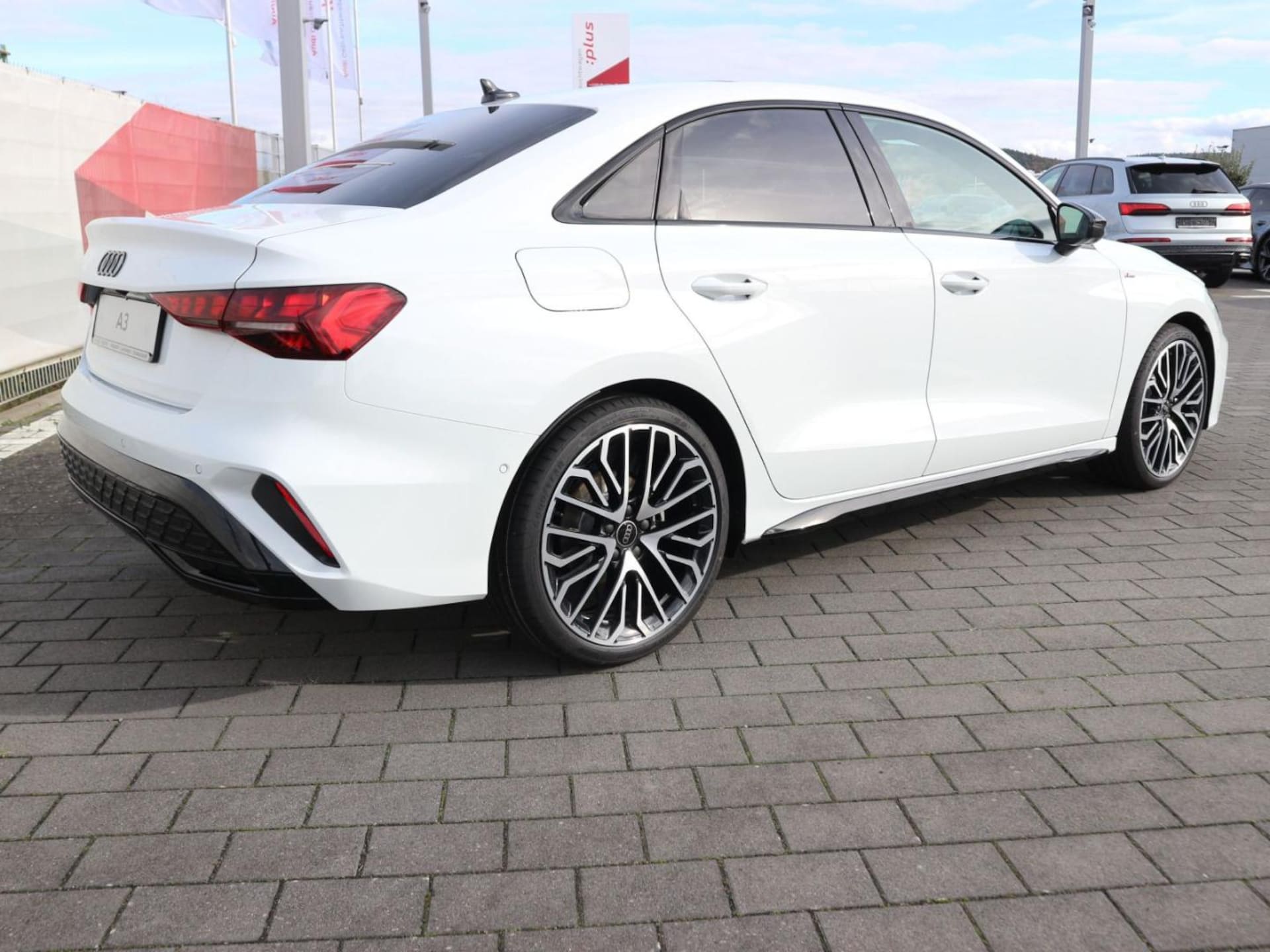 Audi A3 Limousine S line