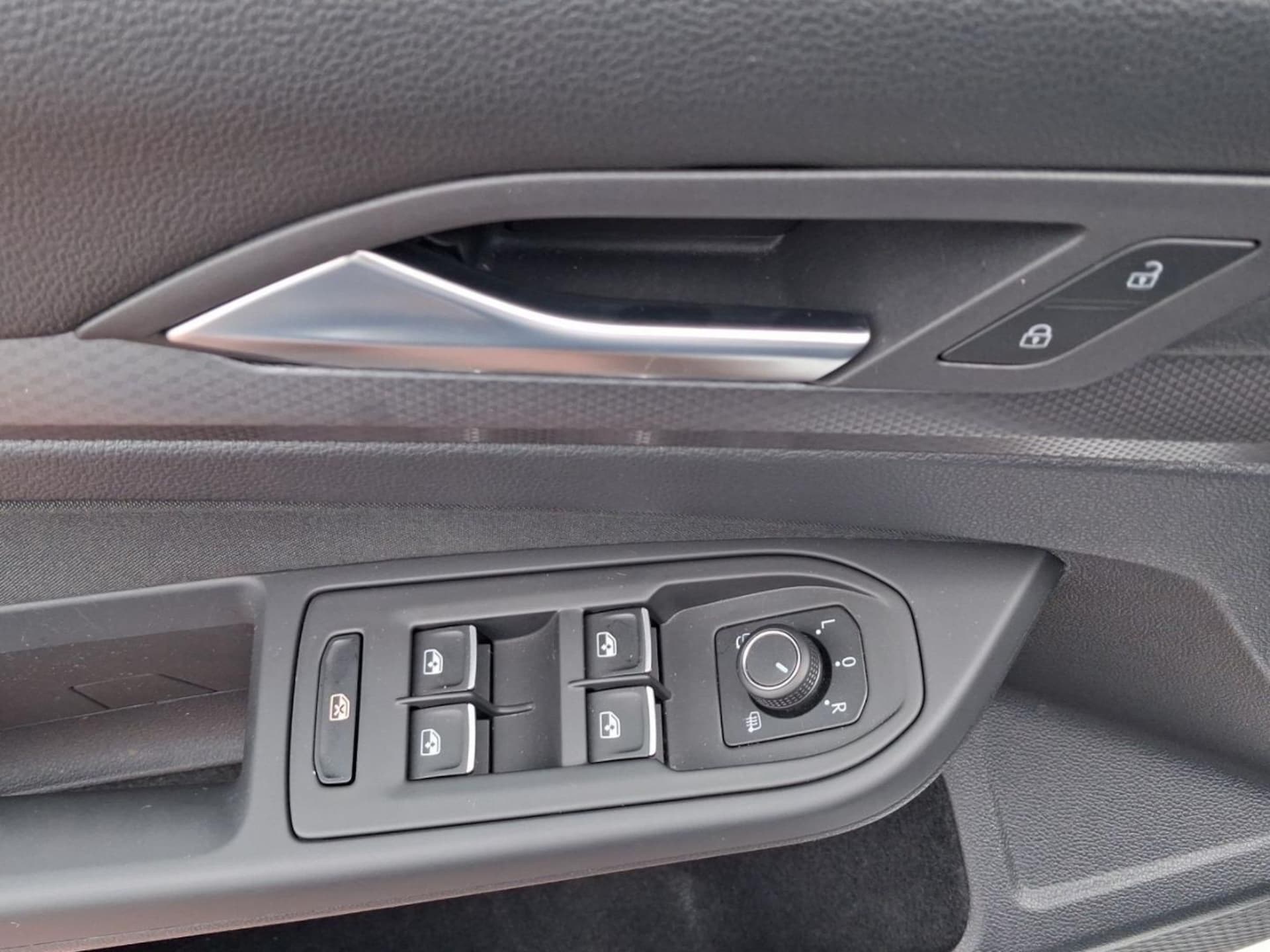 Volkswagen Golf Active
