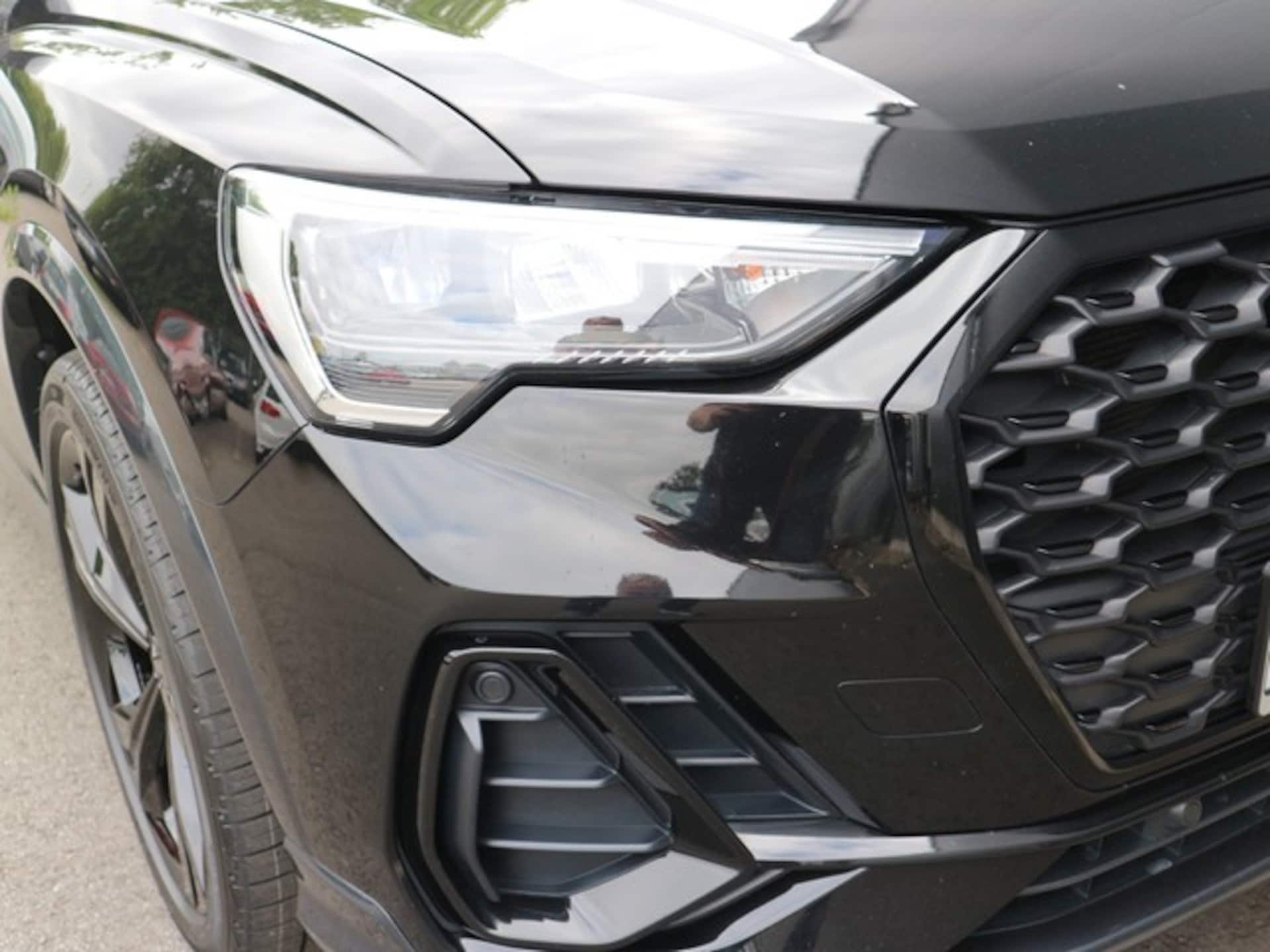 Audi Q3 Sportback S line