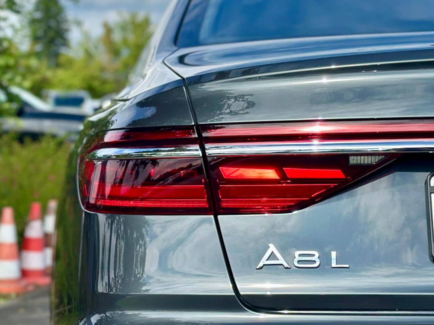 Bild über Audi A8 L 55 TFSI quattro tiptronic - für weitere Informationen kontaktieren Sie den Audi Partner