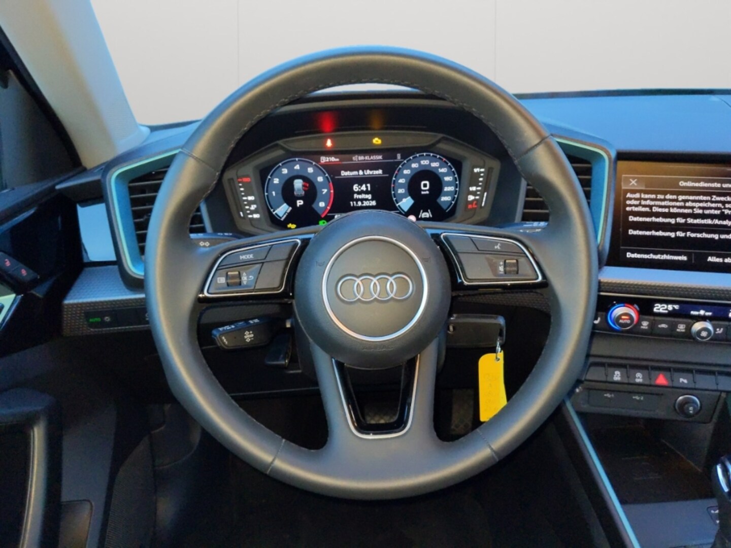 Bild über Audi A1 allstreet 30 TFSI S tronic - für weitere Informationen kontaktieren Sie den Audi Partner