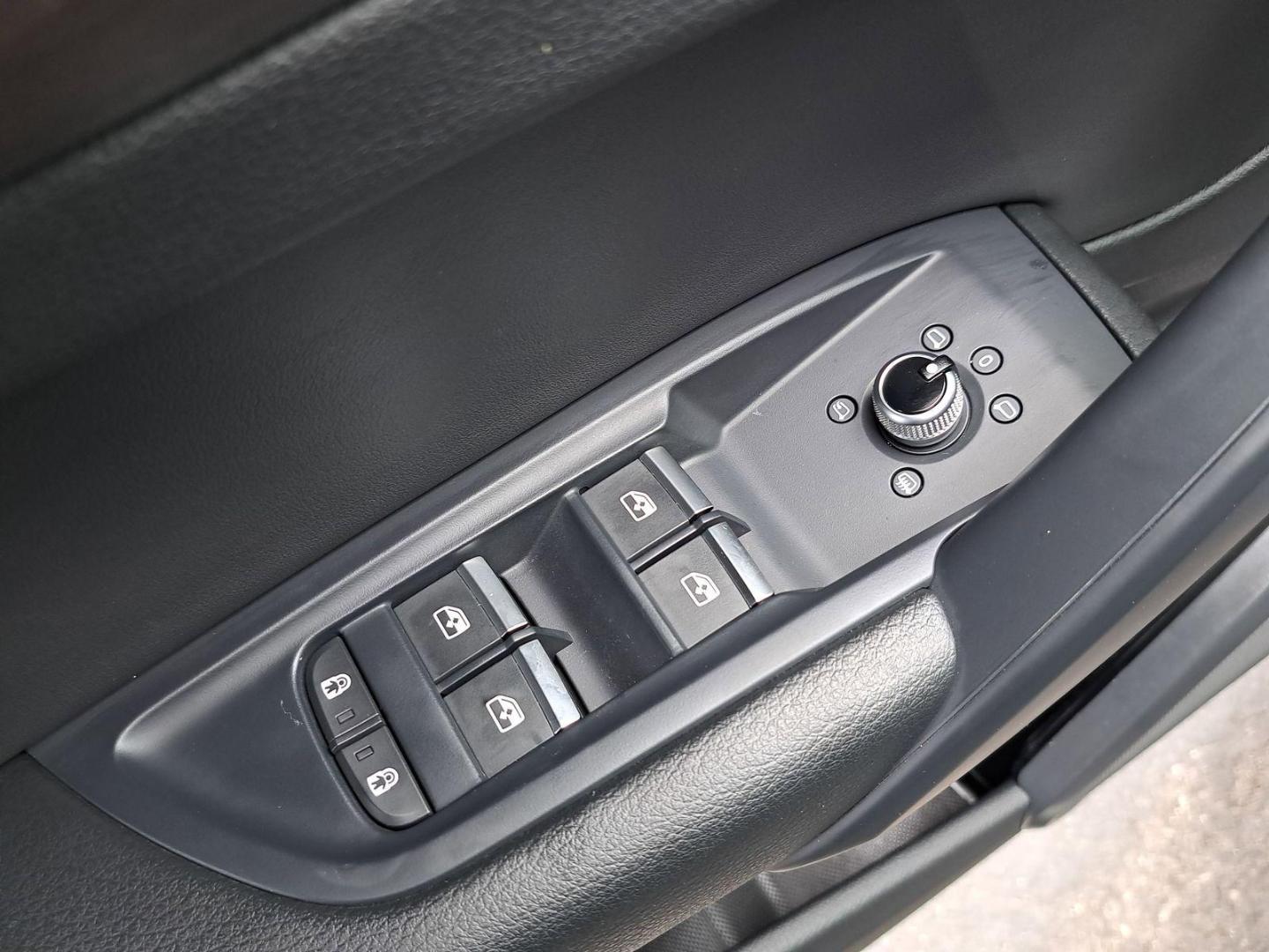 2023 Audi Q5 Premium - Photo 29