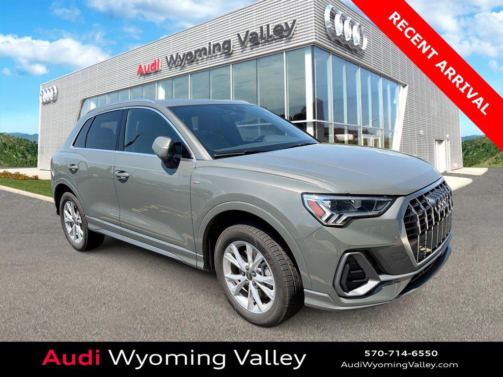 2024 Audi Q3 45 TFSI S Line Premium quattro's photo