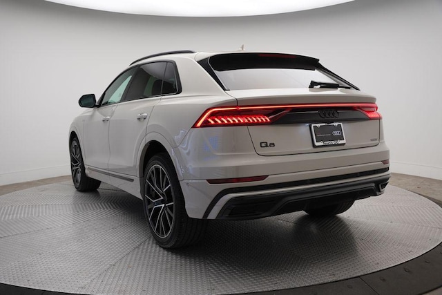 2023 Audi Q8