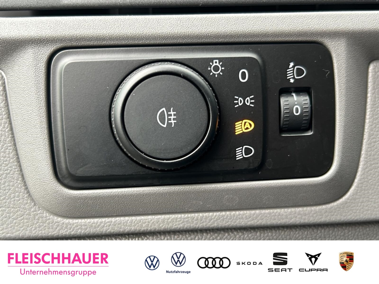 Volkswagen Transporter Kasten kurzer Radstand – Bild 13