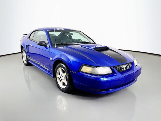 2004 Ford Mustang