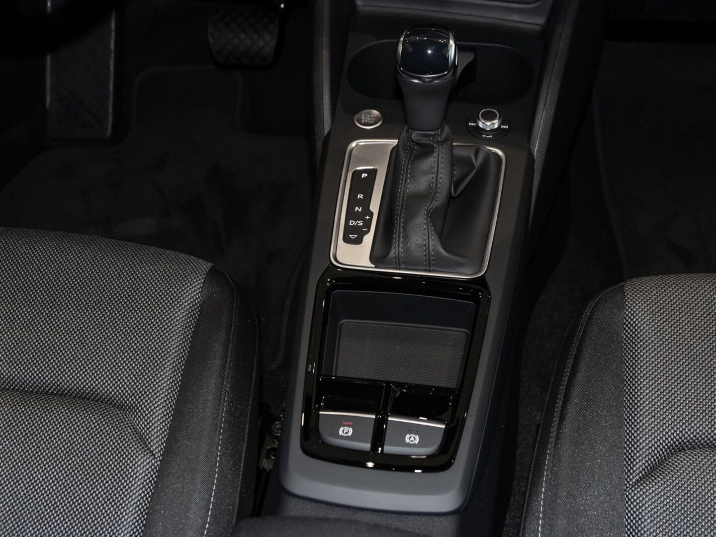 Bild über Audi Q2 advanced 35 TFSI S tronic - für weitere Informationen kontaktieren Sie den Audi Partner