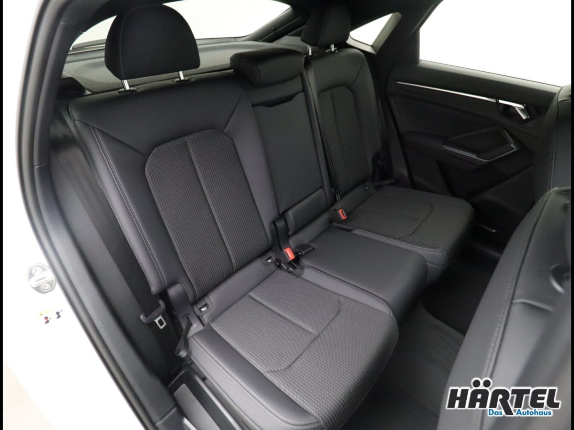 Audi Q3 Sportback S line
