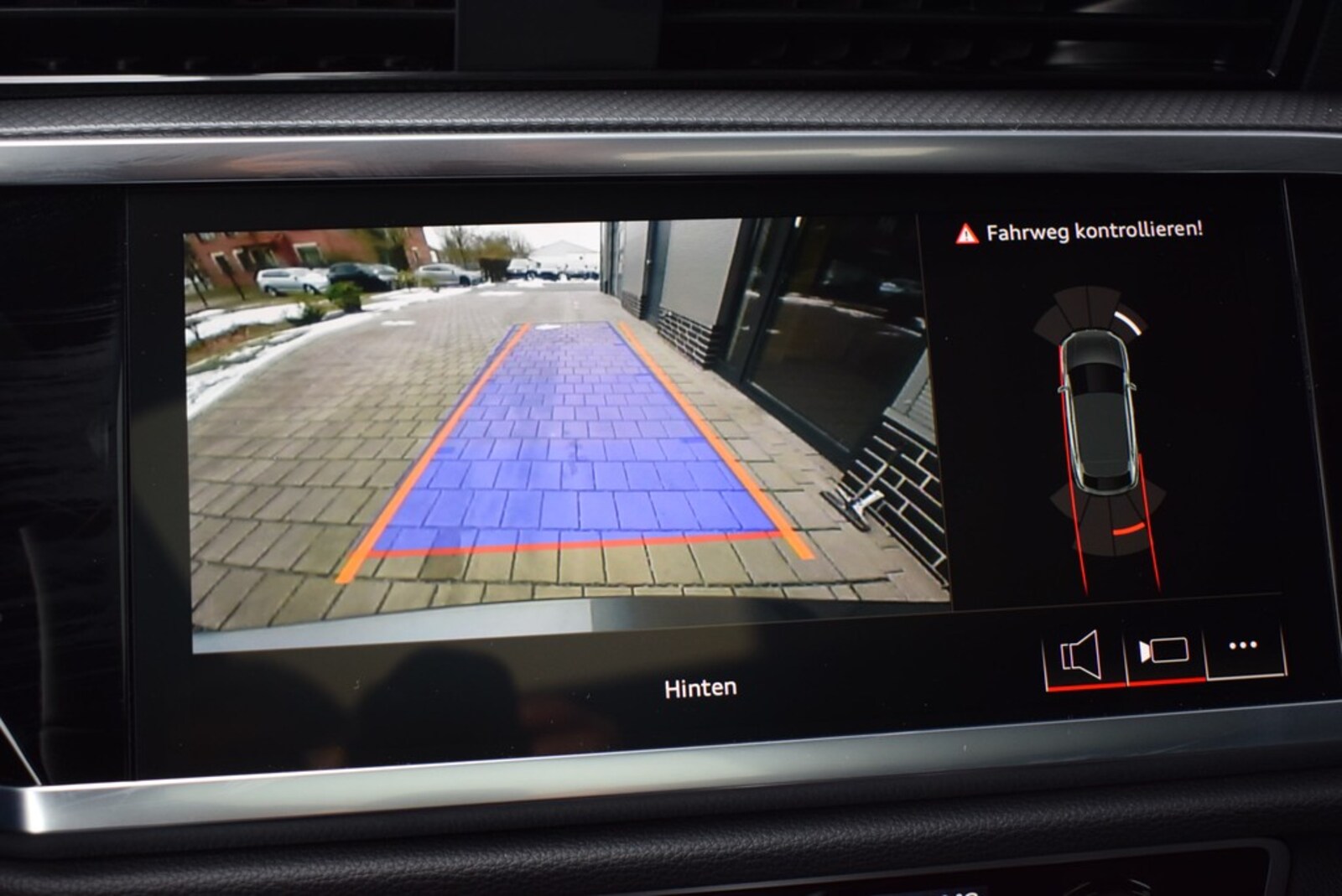 Audi Q3 Sportback – Bild 8