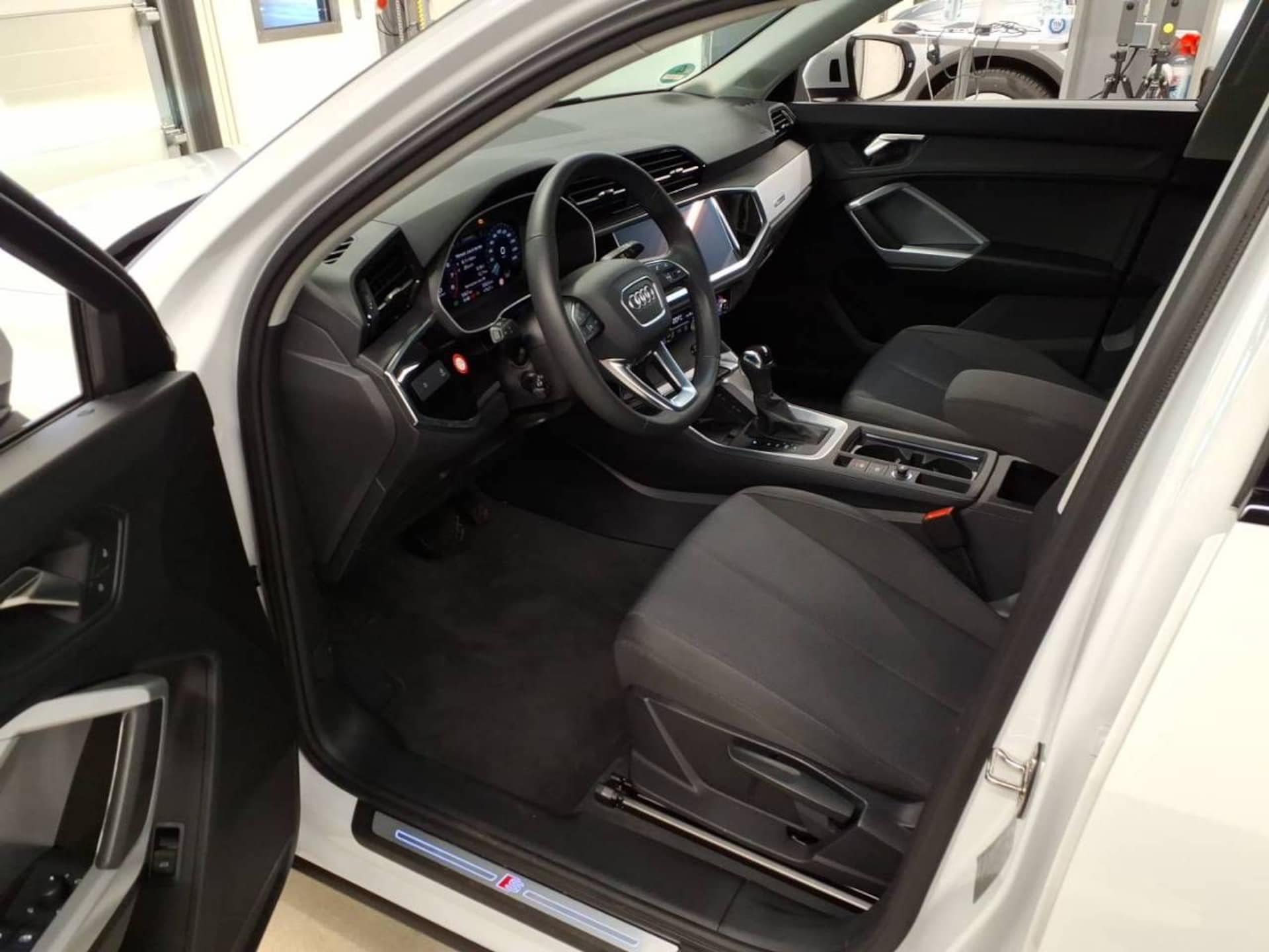 Audi Q3 Sportback S line