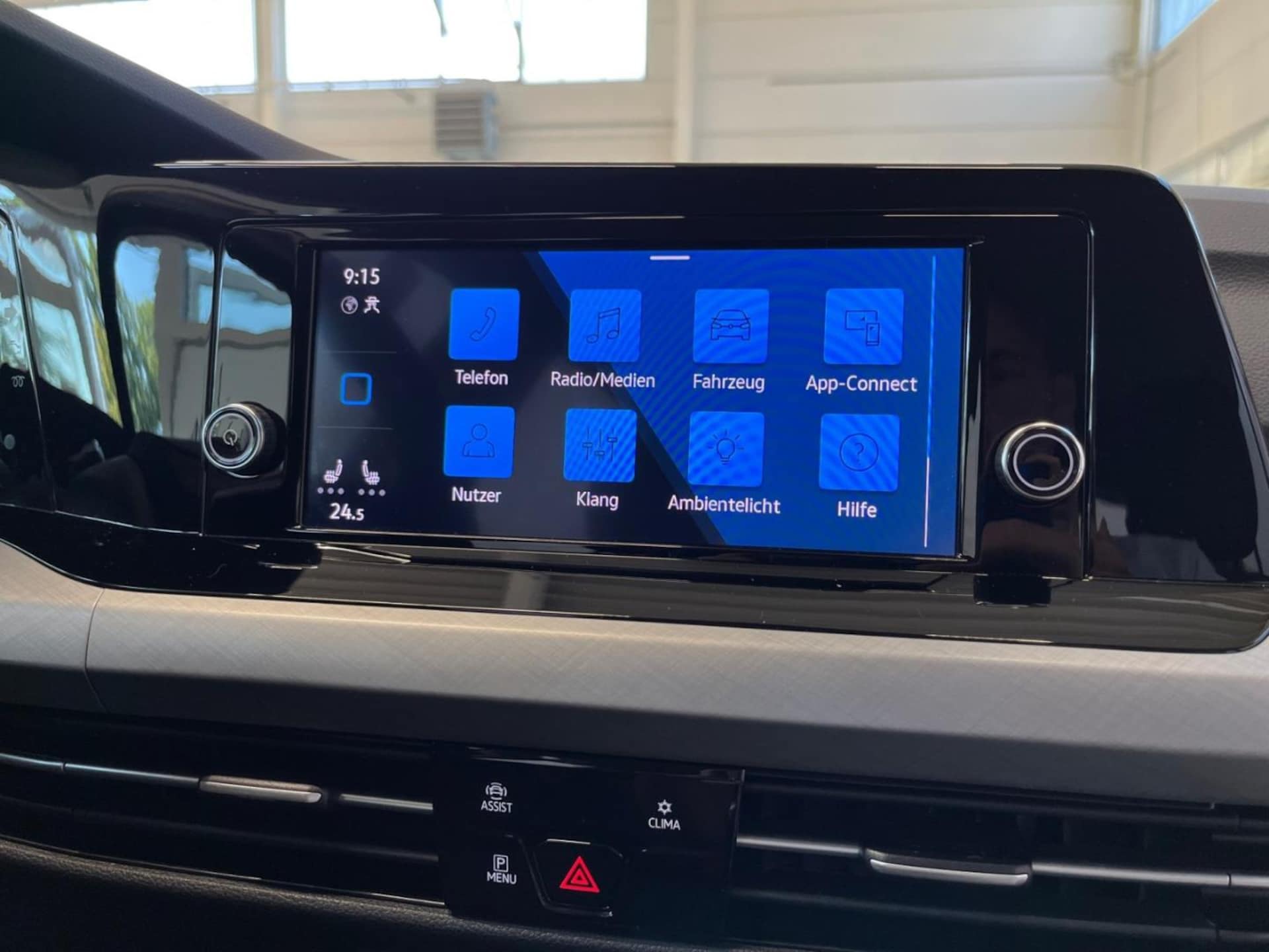 Volkswagen Golf Life