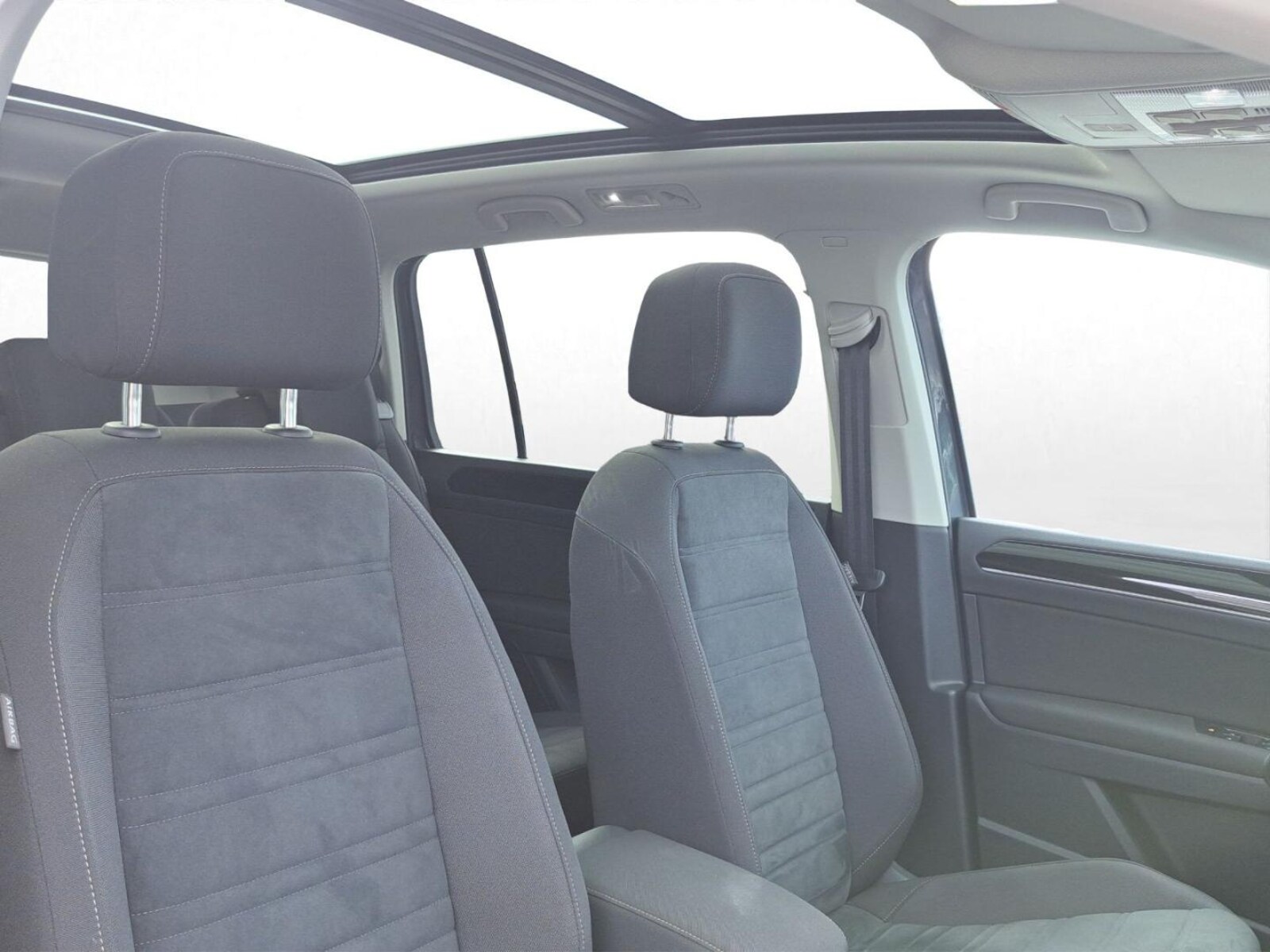Volkswagen Touran – Bild 4