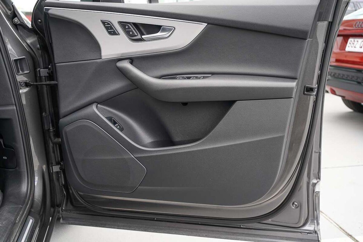Image about Audi Q7 45 TDI quattro tiptronic