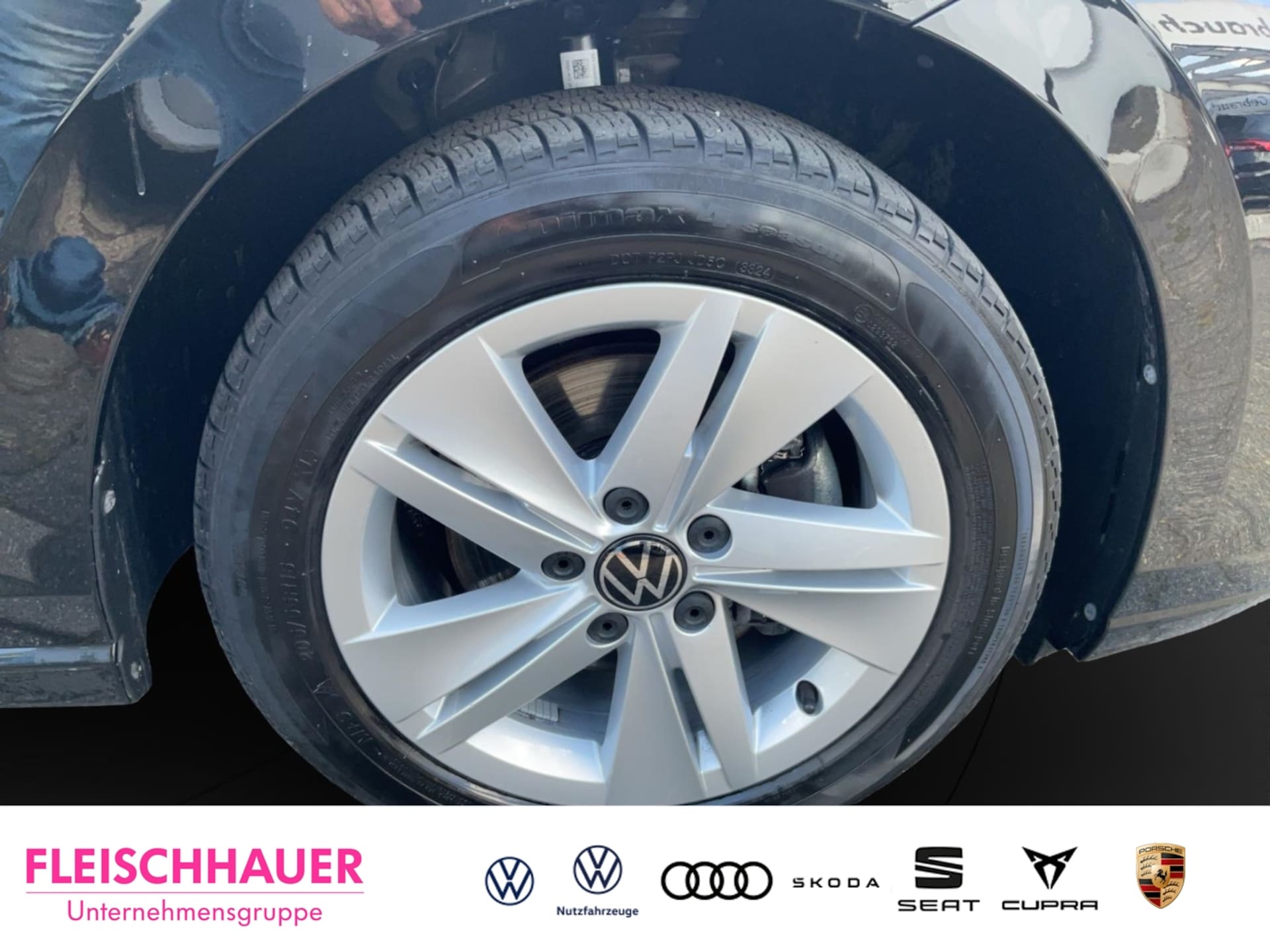 Volkswagen Golf Life