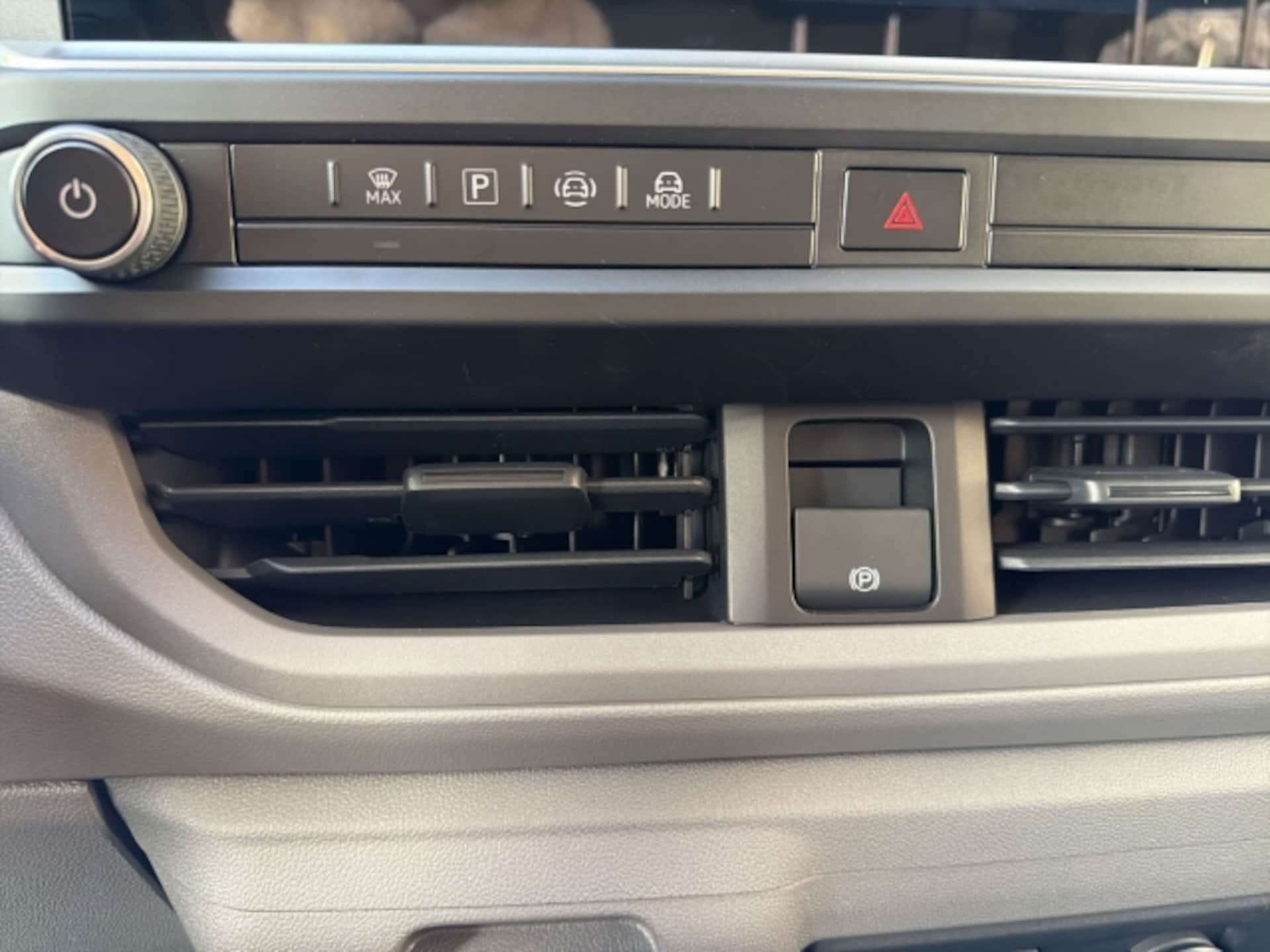 Volkswagen Transporter Kombi kurzer Radstand
