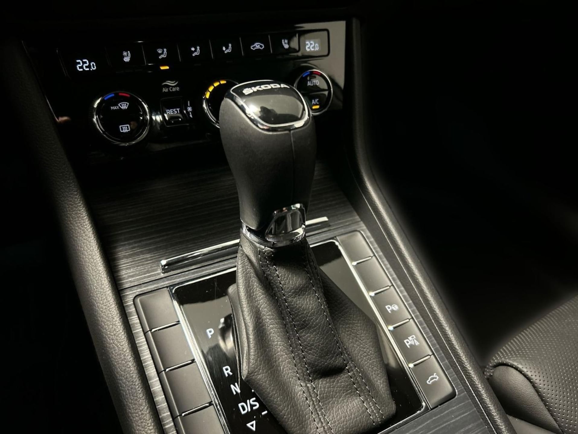 Skoda Superb Combi PREMIUM EDITION