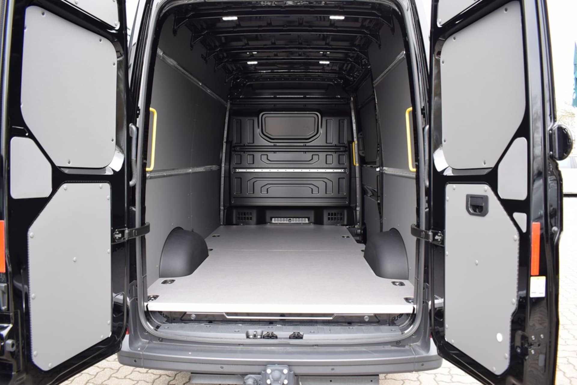 Volkswagen Crafter Kasten mittlerer Radstand