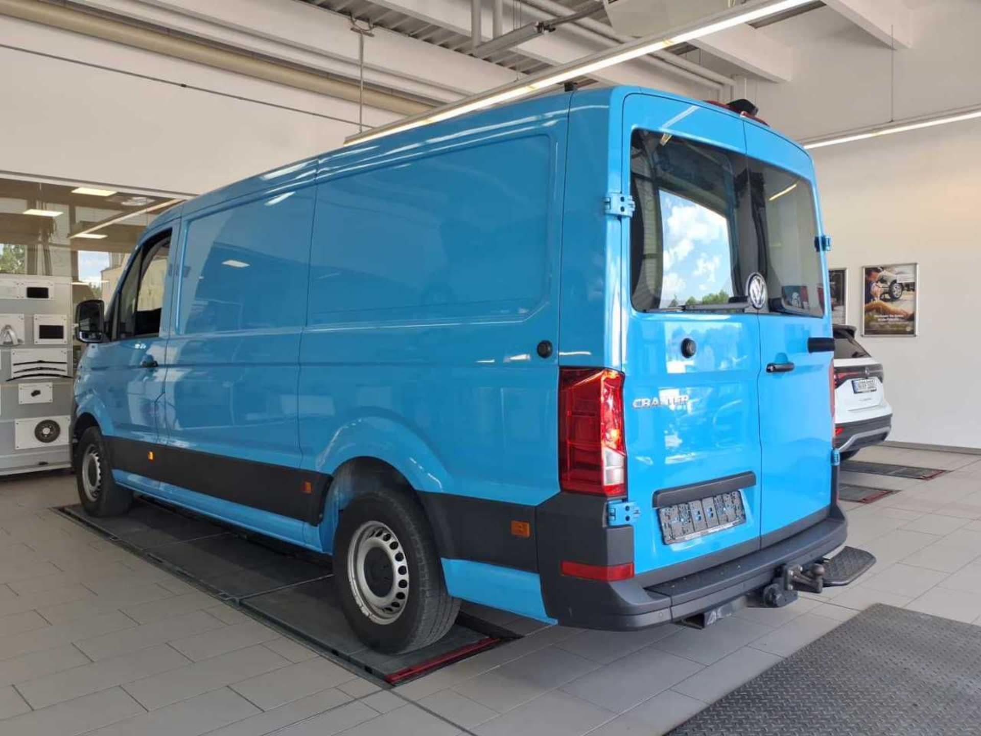 Volkswagen Crafter Kasten mittlerer Radstand