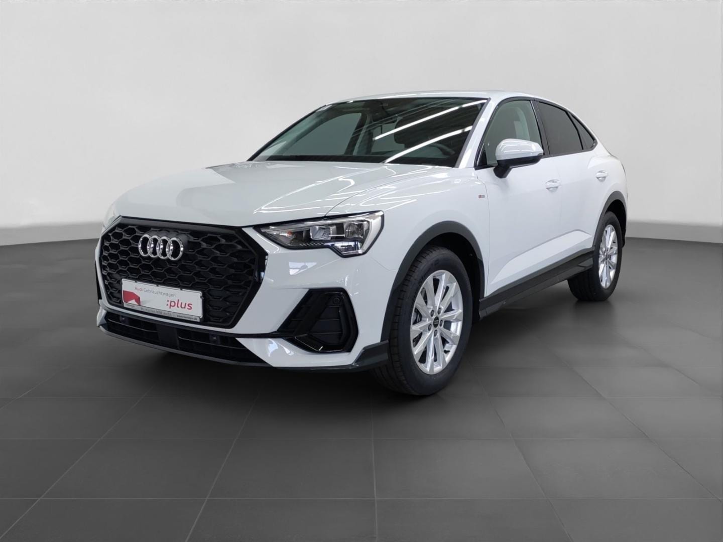 Bild über Audi Q3 Sportback TFSI 110 kW S tronic - für weitere Informationen kontaktieren Sie den Audi Partner