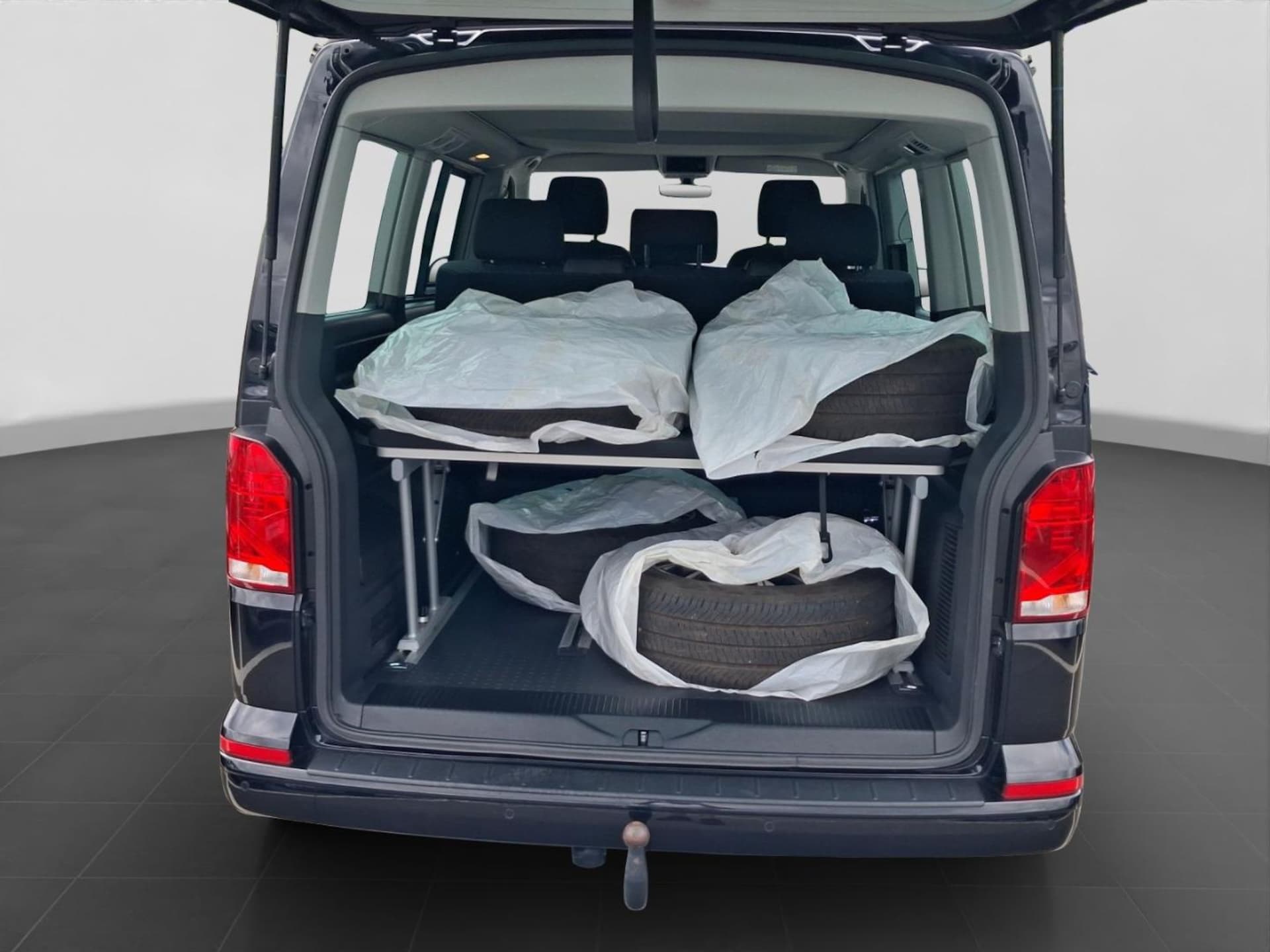 Volkswagen T6.1 California Beach