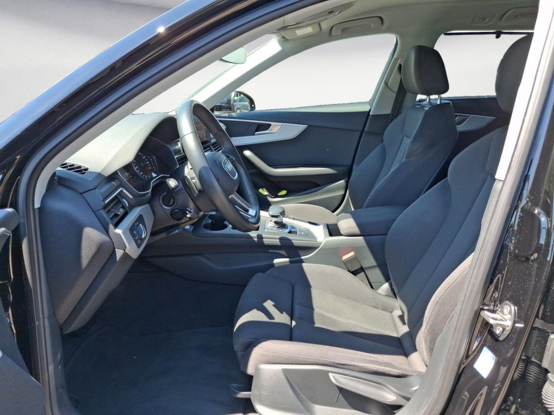 Audi A4 Avant Advanced
