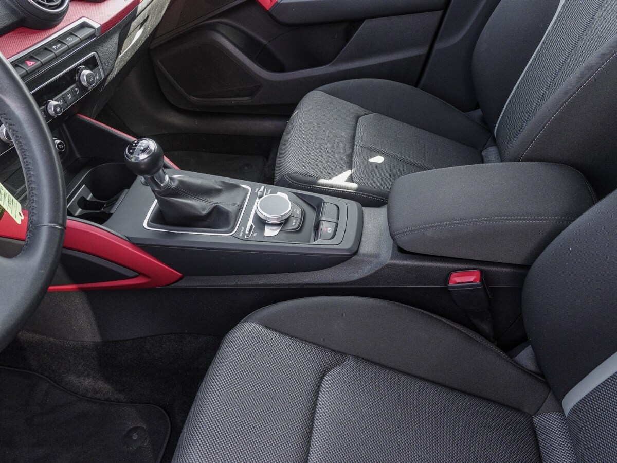 Image about Audi Q2 sport 30 TFSI Schaltgetriebe