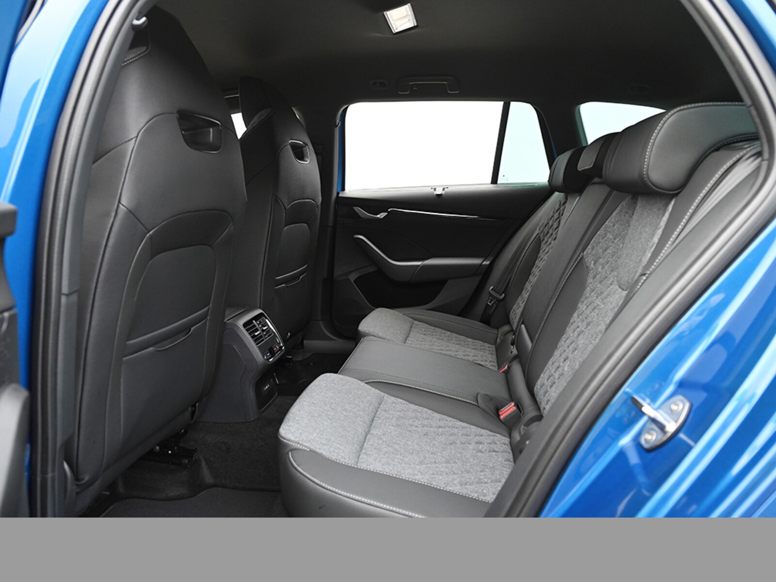 Škoda Octavia Combi – Bild 12