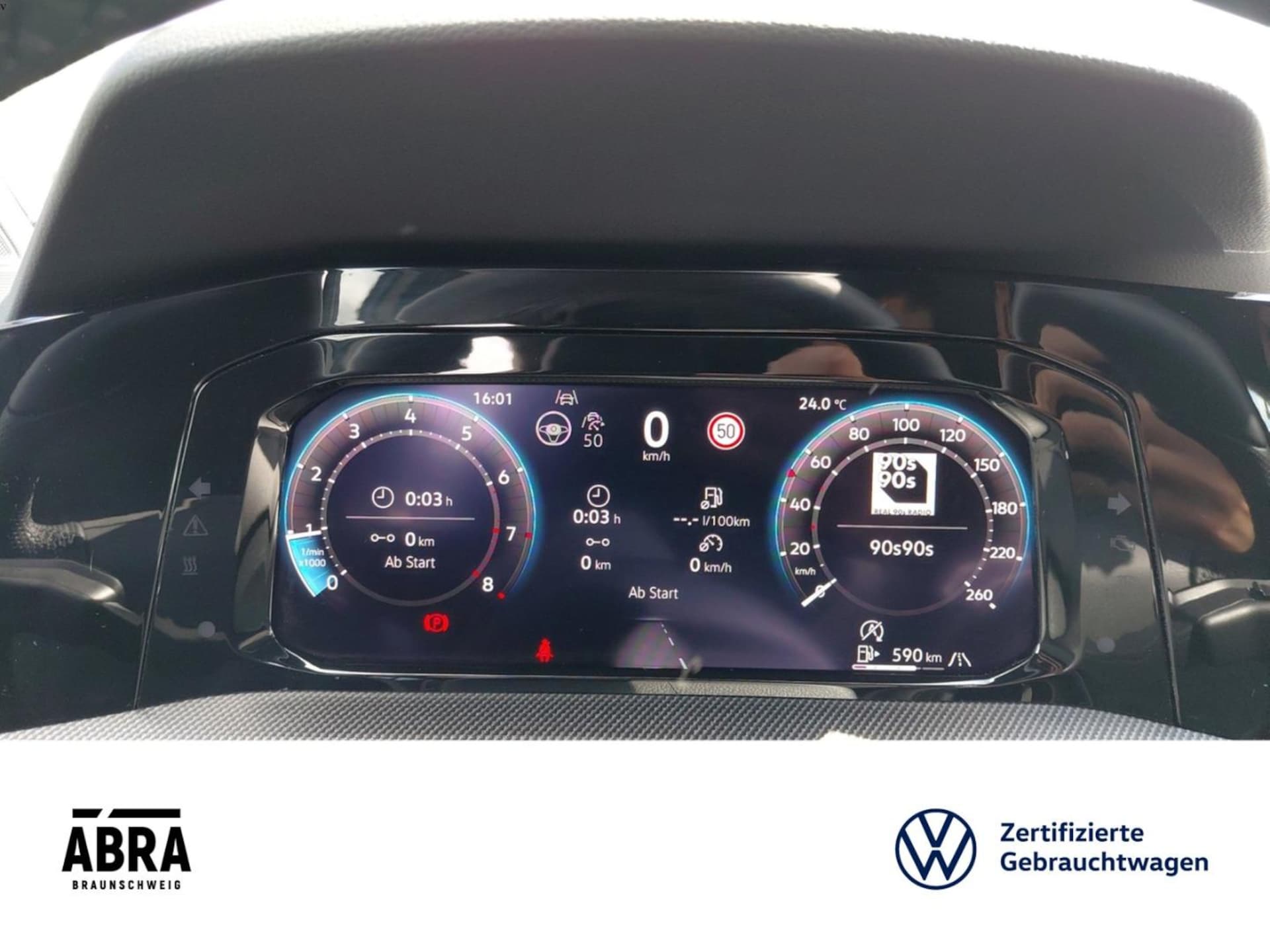 Volkswagen Golf R-Line
