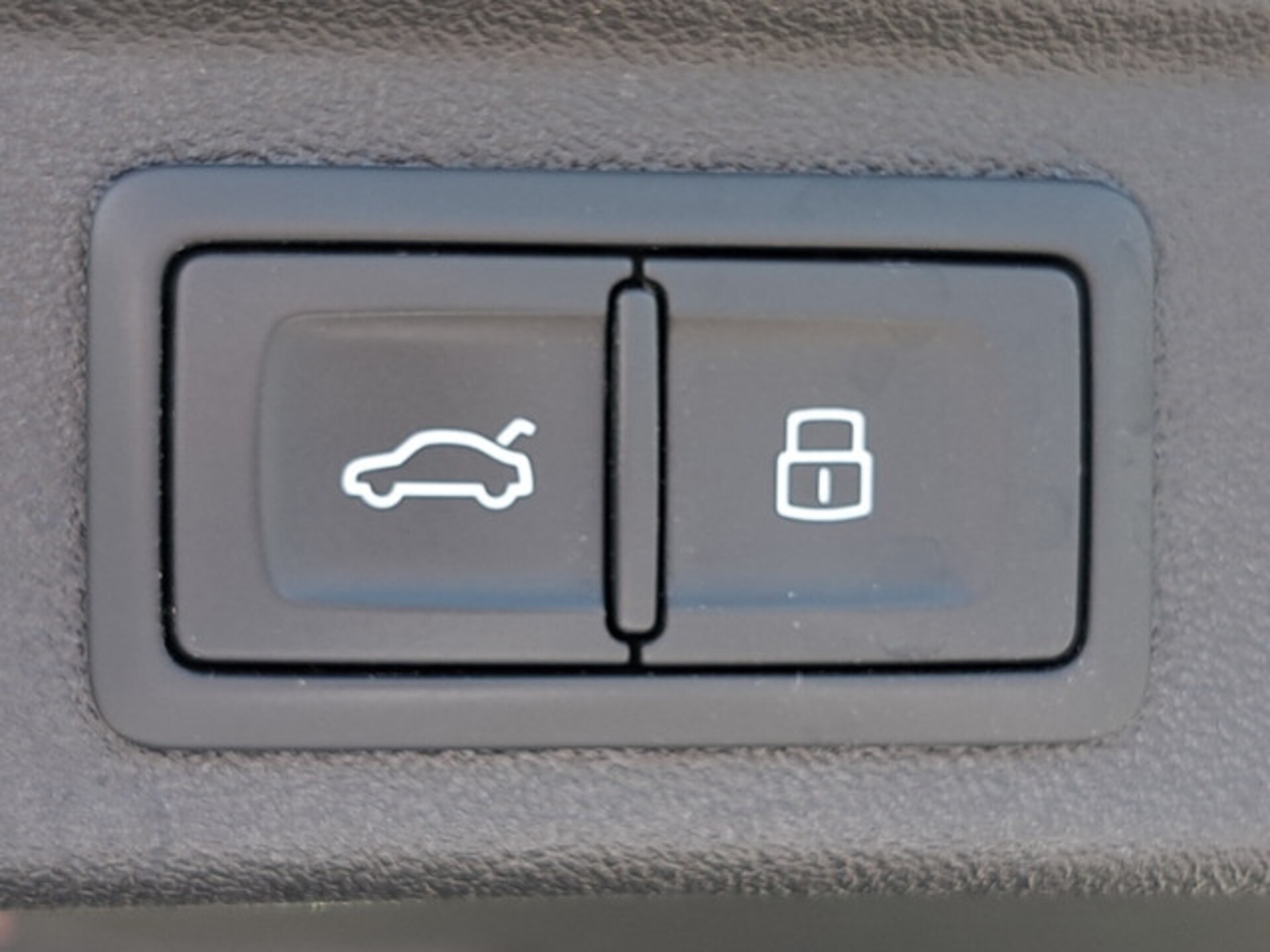 Audi A6 Avant edition one