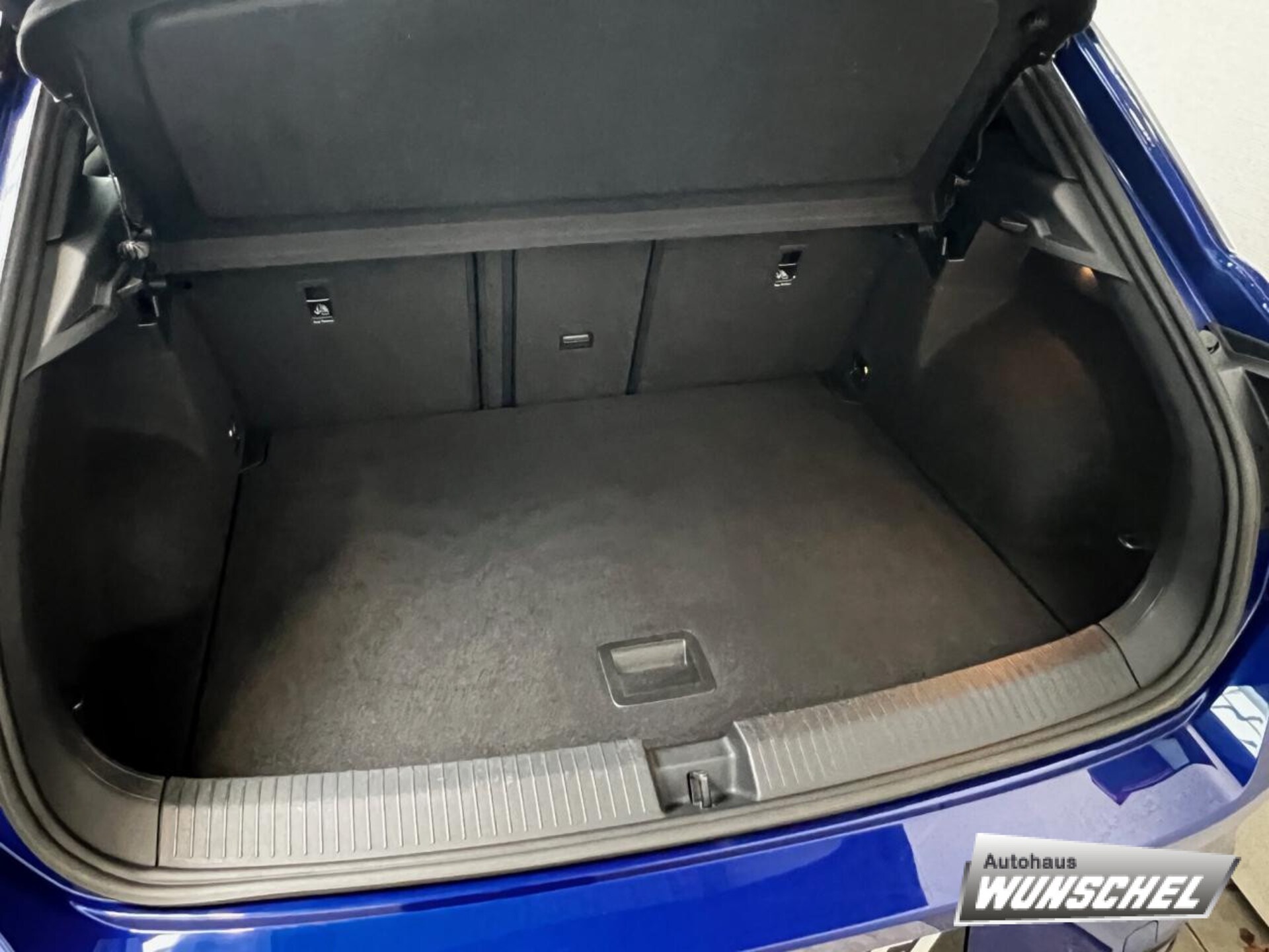 Volkswagen T-Roc R