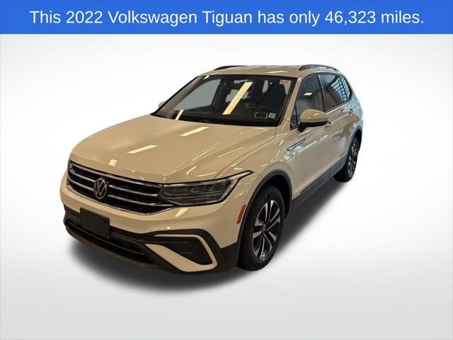 2022 Volkswagen Tiguan S's photo