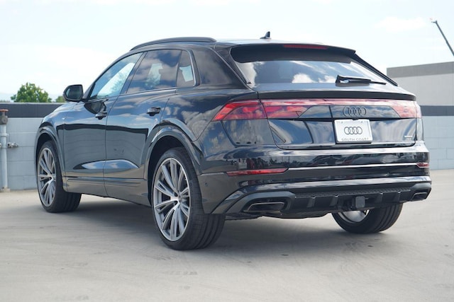 2026 Audi Q8
