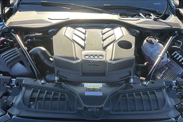 2025 Audi A8 Base - Photo 9