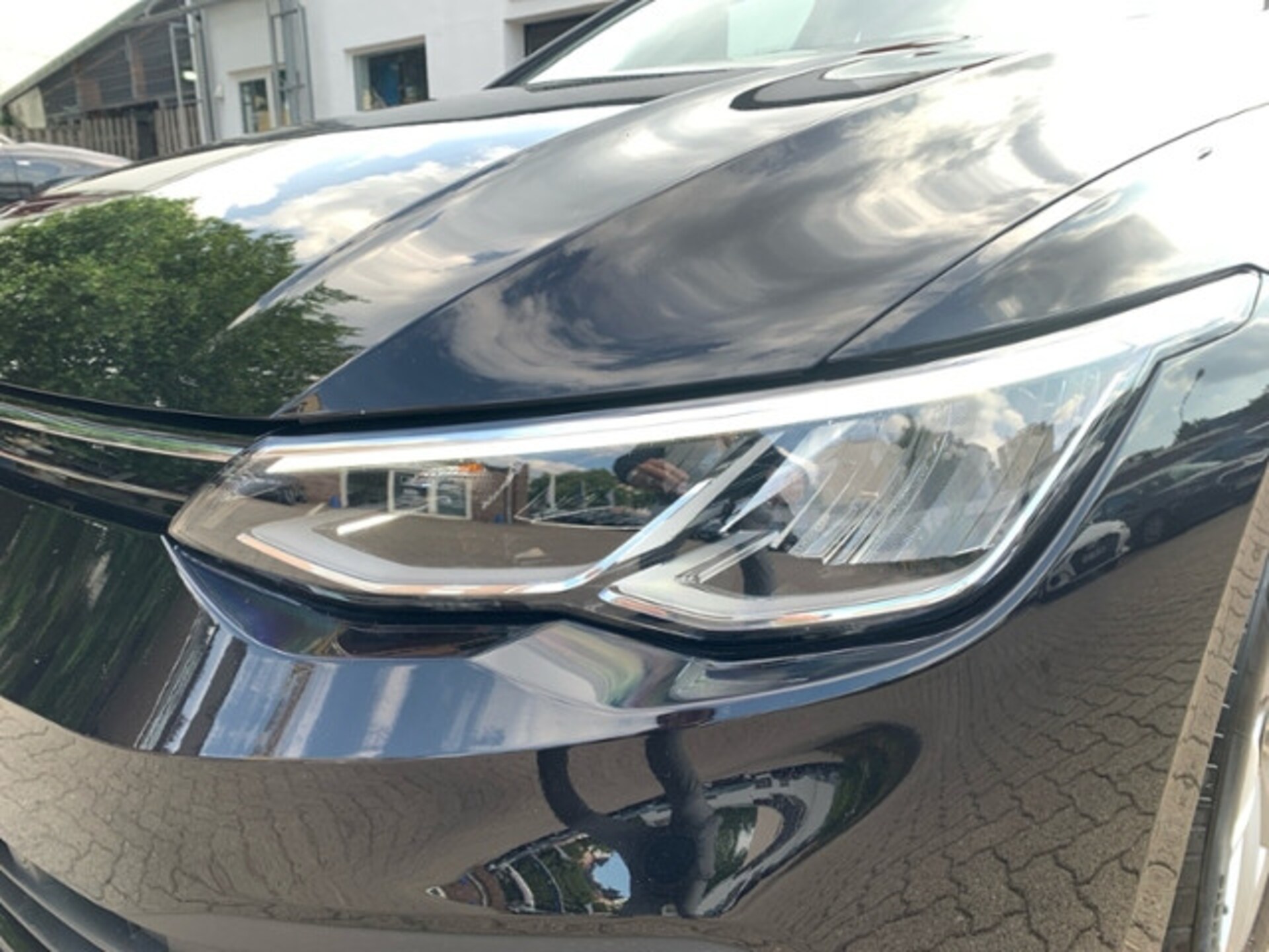 Volkswagen Golf Life