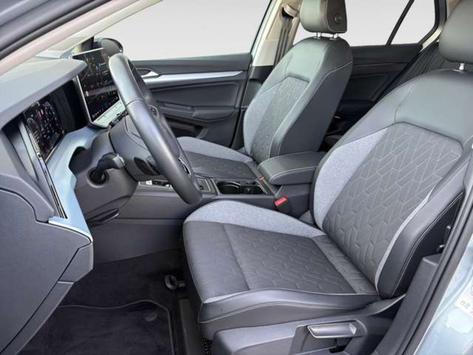 Volkswagen Golf – Bild 8