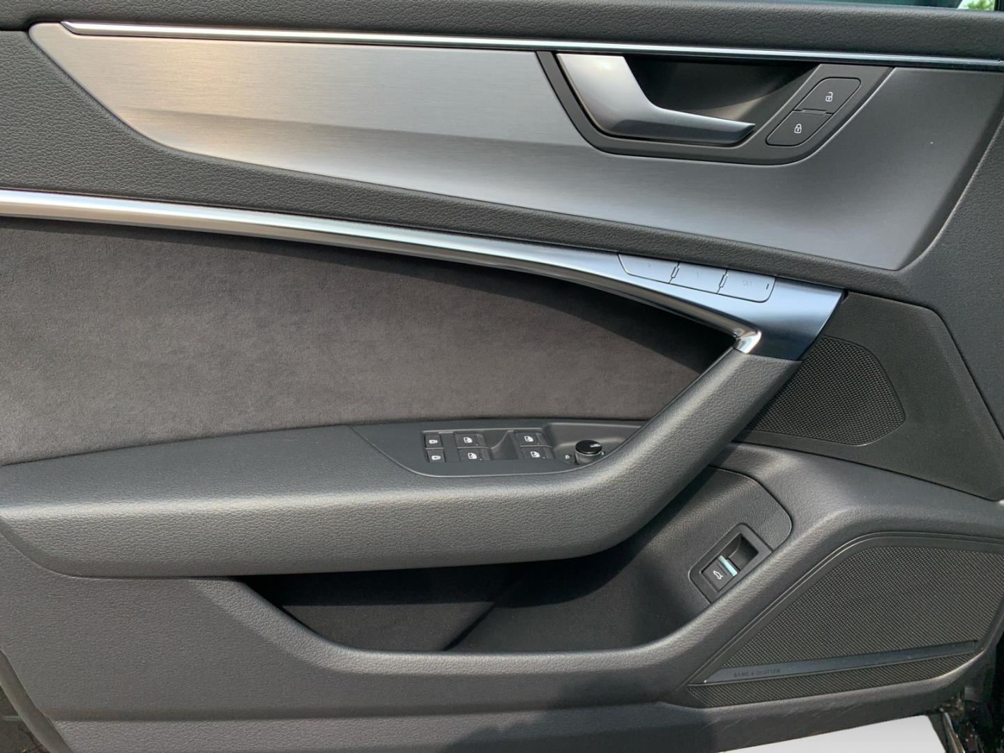 Image about Audi S6 Avant TDI quattro tiptronic