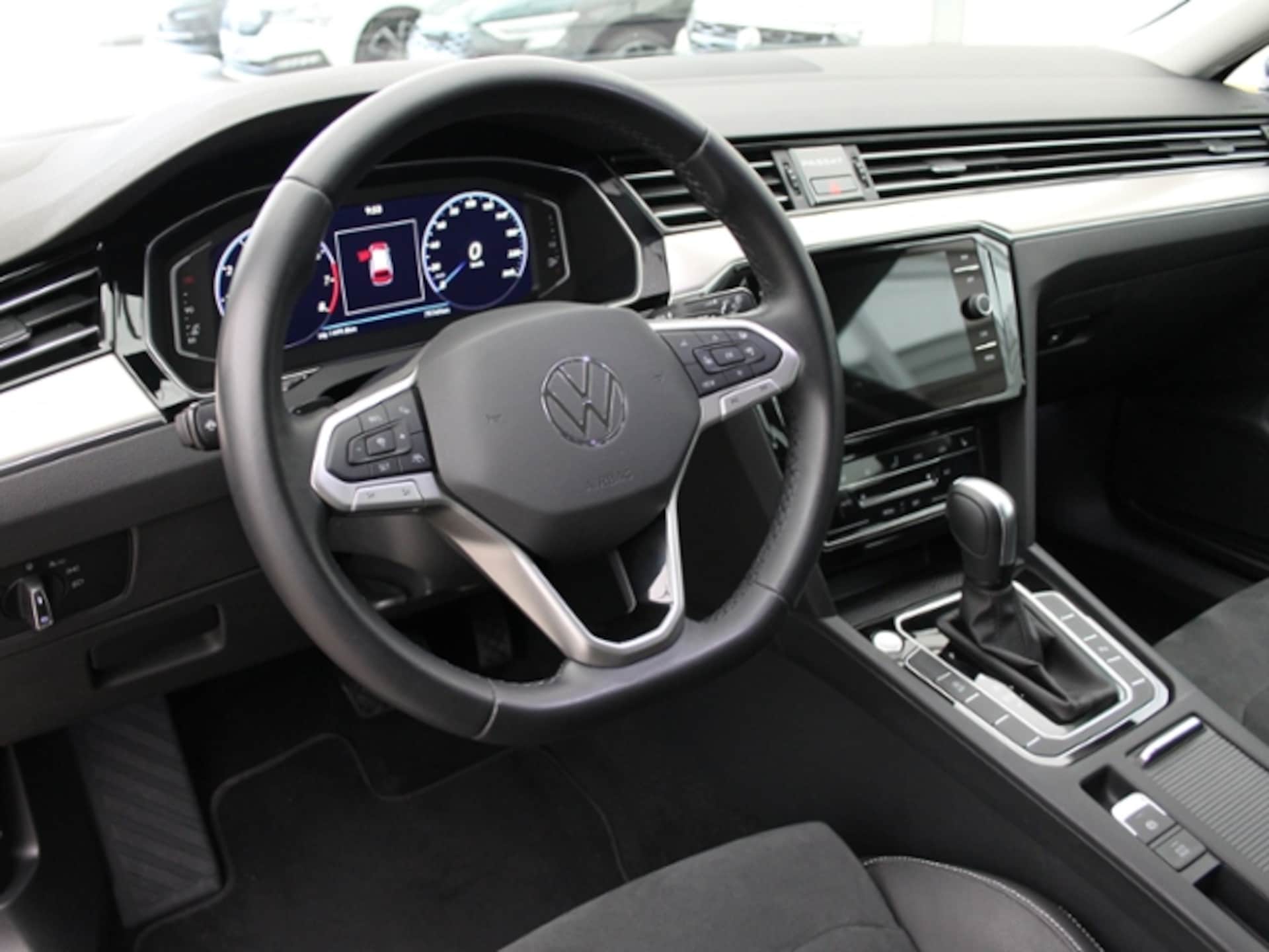 Volkswagen Passat Variant Elegance