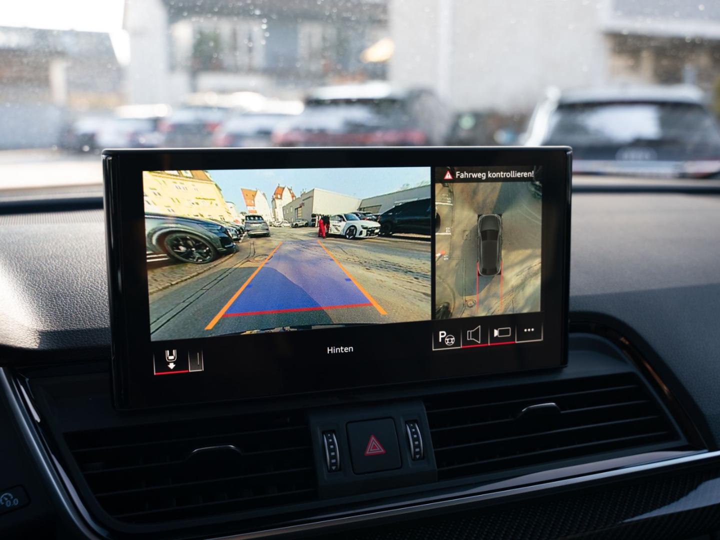 Image about Audi Q5 Sportback 40 TDI quattro S tronic