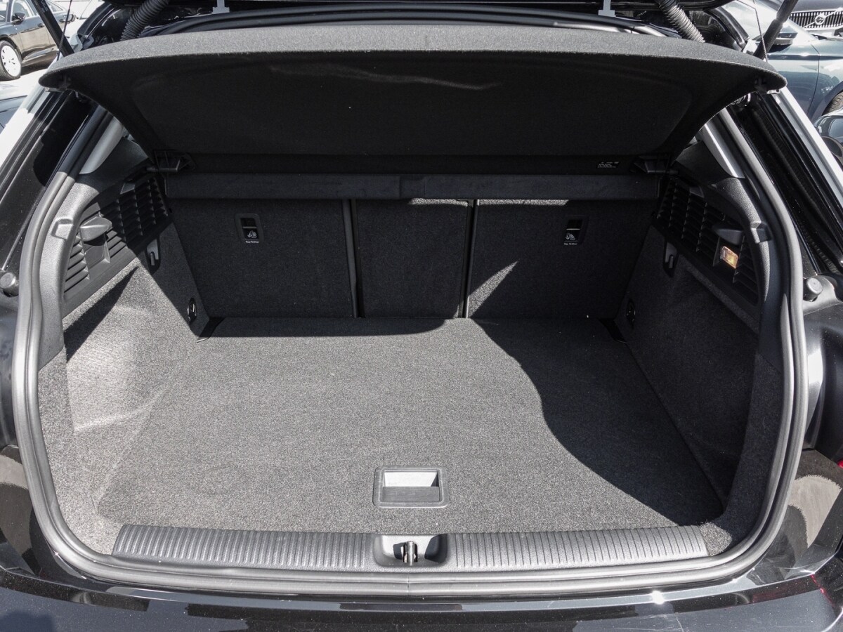Image about Audi Q2 sport 30 TFSI Schaltgetriebe