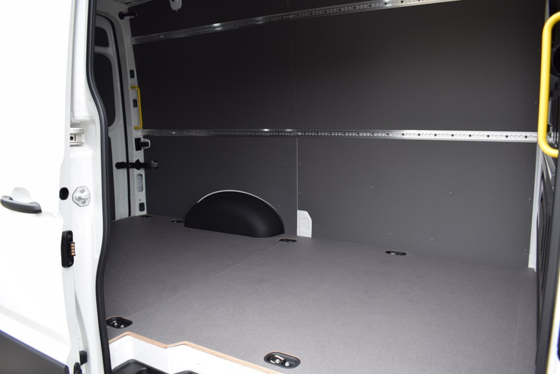 Volkswagen Crafter Kasten mittlerer Radstand