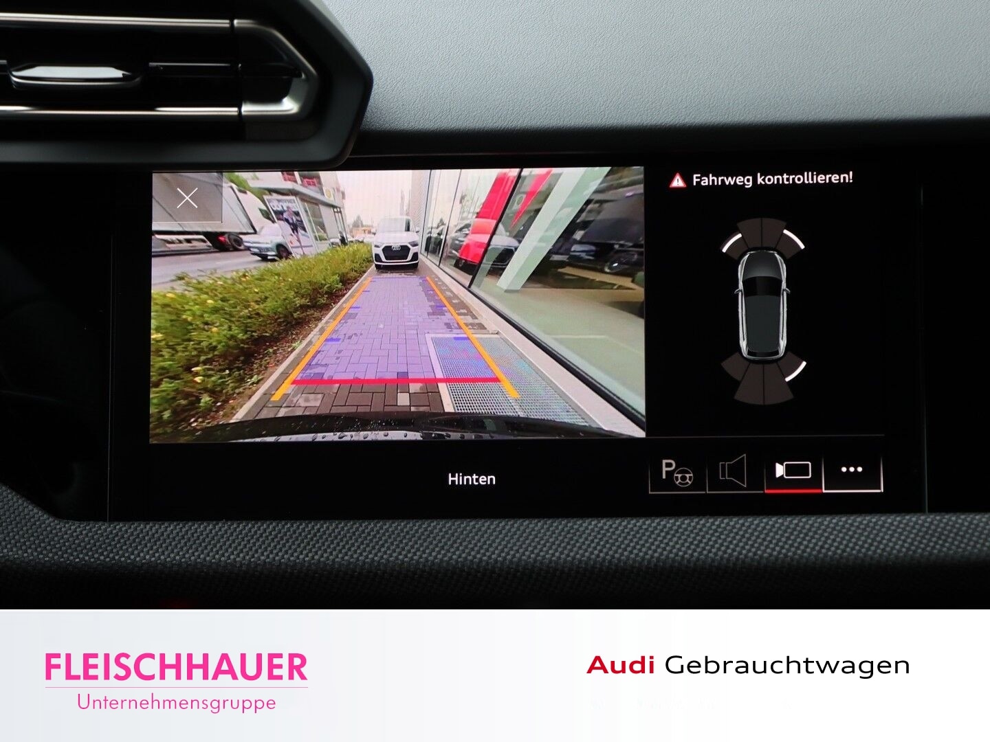 Bild über Audi A3 Sportback TDI S tronic - für weitere Informationen kontaktieren Sie den Audi Partner